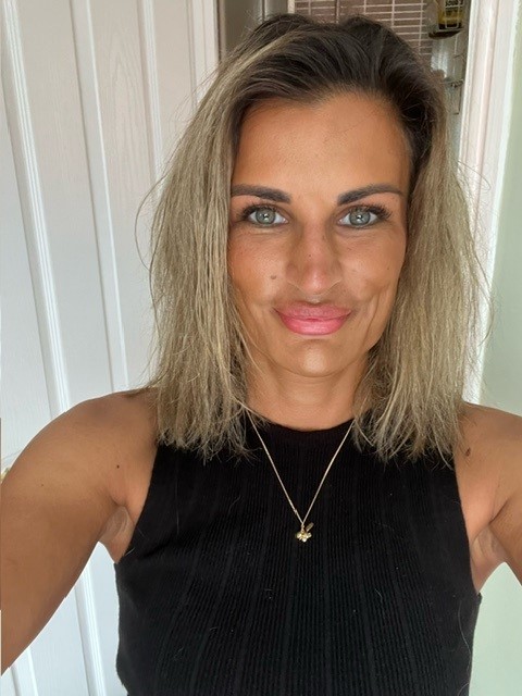 Dr. Abi Lucas - Trained Clinical Psychologist